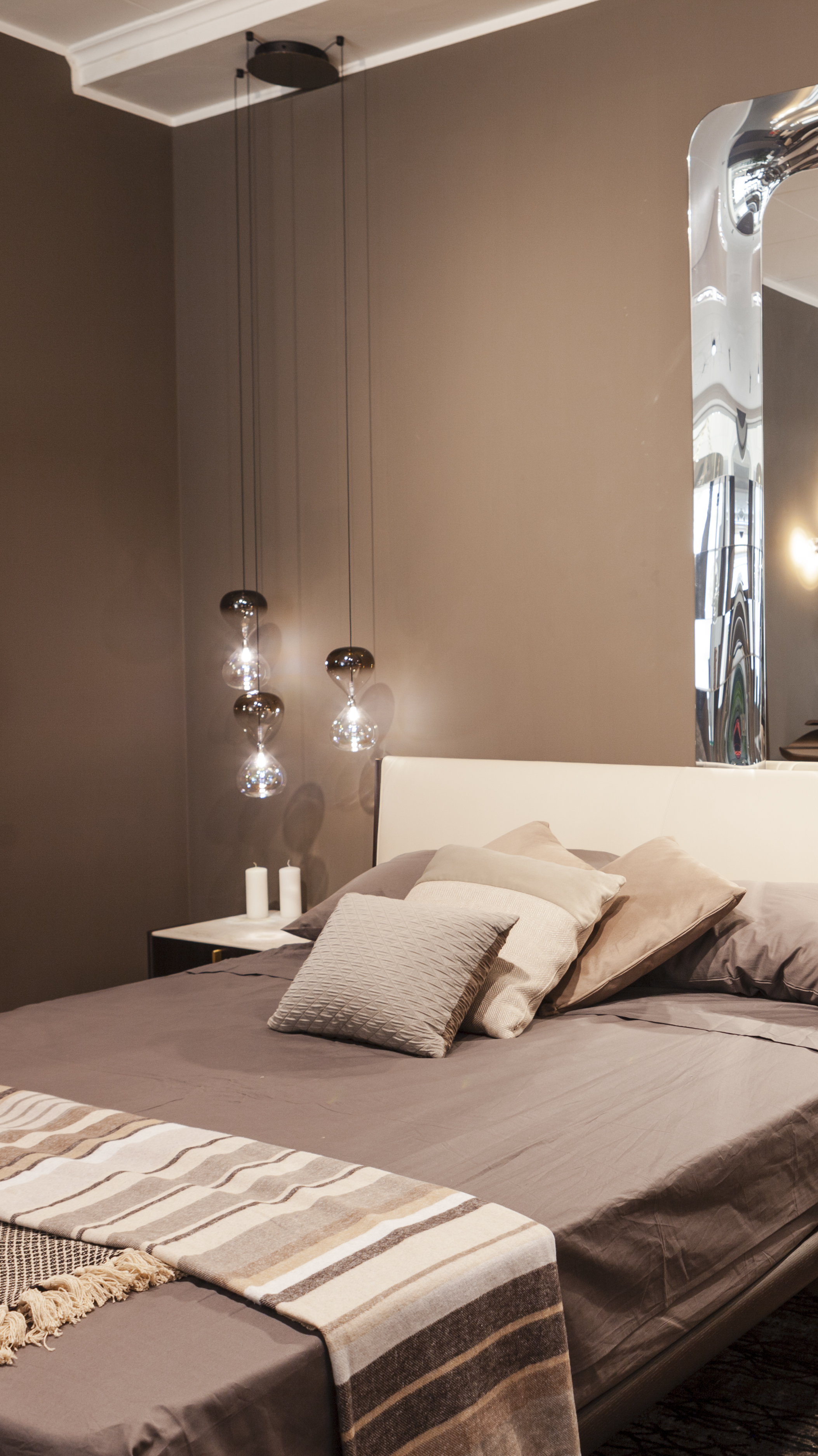 Showroom Cattelan 37